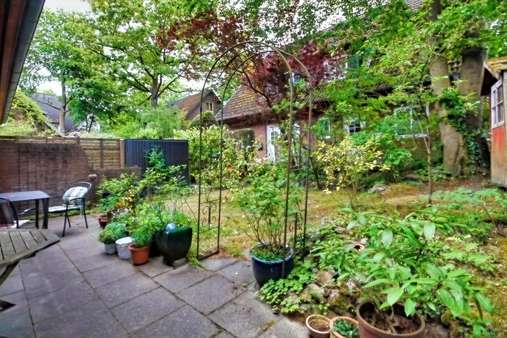 Garten - Doppelhaushälfte in 21077 Hamburg mit 102m² kaufen