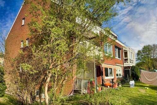 Rückseite - Etagenwohnung in 21629 Neu Wulmstorf mit 81m² als Kapitalanlage kaufen