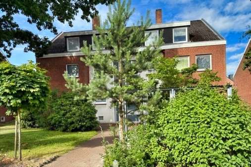Straßenansicht Straßenansicht - Etagenwohnung in 21629 Neu Wulmstorf mit 81m² als Kapitalanlage kaufen