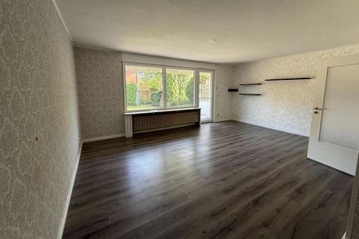 Wohnzimmer Wohnzimmer - Reihenendhaus in 21220 Seevetal mit 100m² kaufen