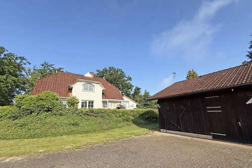 Außenansicht - Einfamilienhaus in 21441 Garstedt mit 197m² kaufen