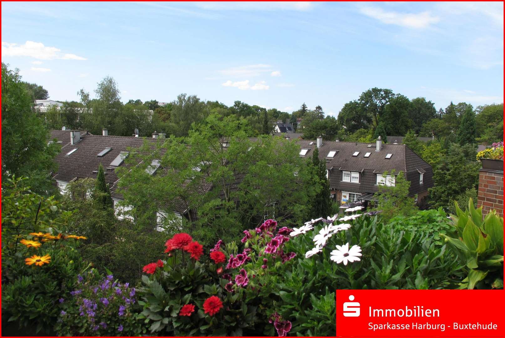 Ausblick vom Balkon - Dachgeschosswohnung in 21079 Hamburg mit 93m² günstig kaufen