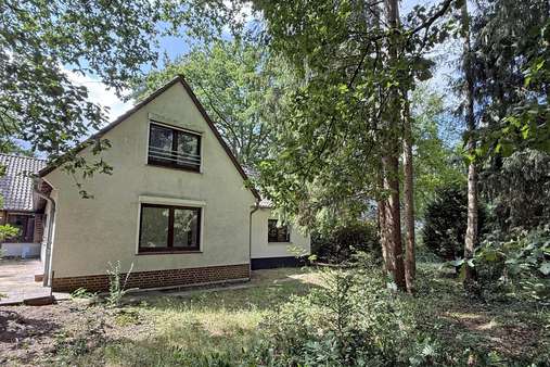 Hausansicht - Einfamilienhaus in 21149 Hamburg mit 265m² kaufen