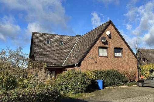 Straßenansicht - Zweifamilienhaus in 21442 Toppenstedt mit 232m² als Kapitalanlage kaufen