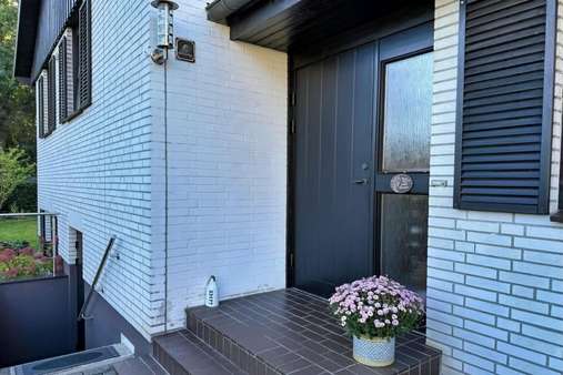 Eingang Eingang - Einfamilienhaus in 21614 Buxtehude mit 130m² kaufen