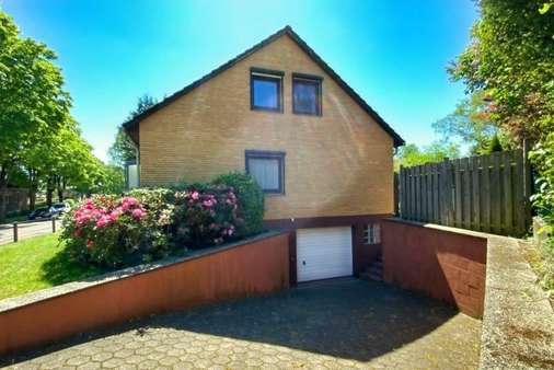 Garage - Einfamilienhaus in 21614 Buxtehude mit 123m² kaufen