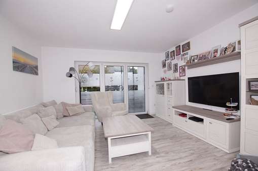 Wohnzimmer - Reihenmittelhaus in 21244 Buchholz mit 85m² kaufen