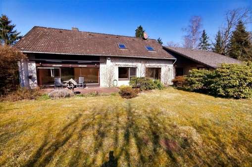 Außenansicht - Einfamilienhaus in 21266 Jesteburg mit 185m² kaufen