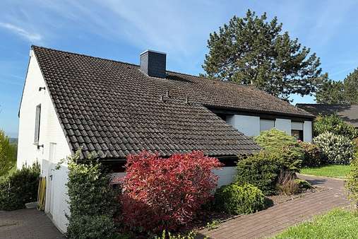Giebelansicht - Einfamilienhaus in 21039 Escheburg mit 195m² kaufen