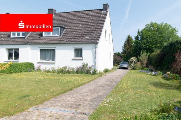 Doppelhaushälfte in 24226 Heikendorf mit 100m² günstig kaufen