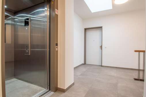 Fahrstuhl im Haus - Penthouse-Wohnung in 24376 Kappeln mit 92m² kaufen