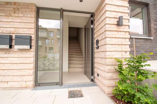 eigener Hauseingang eigener Hauseingang - Penthouse-Wohnung in 24376 Kappeln mit 120m² kaufen