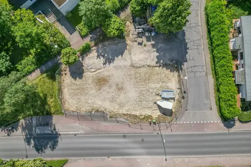 Baugrundstück mit genehmigtem Bauvorhaben