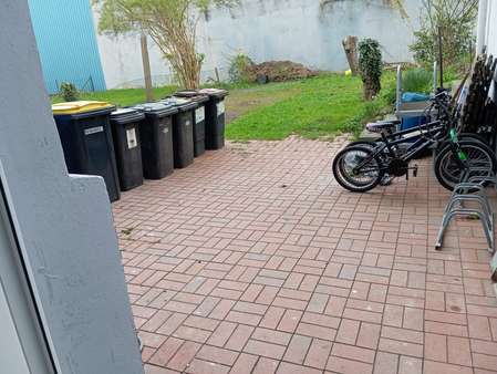 Hofansicht - Mehrfamilienhaus in 24116 Kiel mit 248m² kaufen