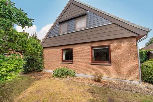 vordere Ansicht - Einfamilienhaus in 24594 Hohenwestedt mit 101m² kaufen