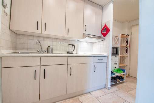 Flur mit Küchenzeile - Ferienwohnung in 24398 Brodersby mit 39m² kaufen