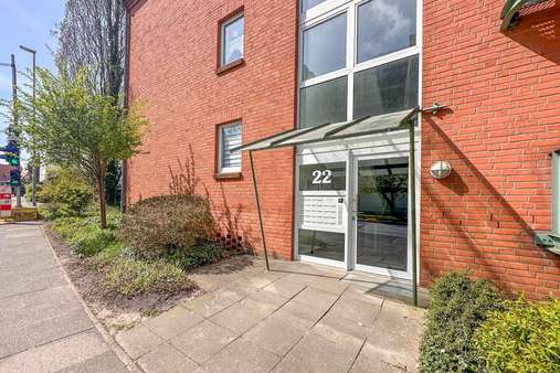Zugang zur Wohnung - Erdgeschosswohnung in 24340 Eckernförde mit 57m² kaufen