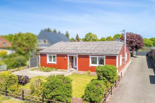 Vorderansicht - Bungalow in 24811 Owschlag mit 111m² kaufen