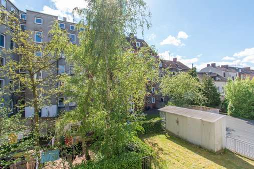 Ausblick vom Balkon - Etagenwohnung in 24143 Kiel mit 49m² kaufen