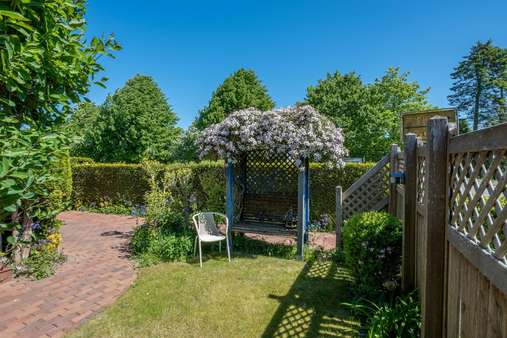 Vorgarten - Reiheneckhaus in 24229 Schwedeneck mit 110m² kaufen