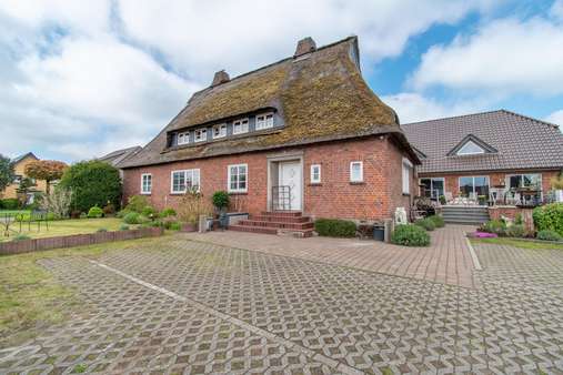 Außenansicht - Einfamilienhaus in 24800 Elsdorf-Westermühlen mit 835m² kaufen