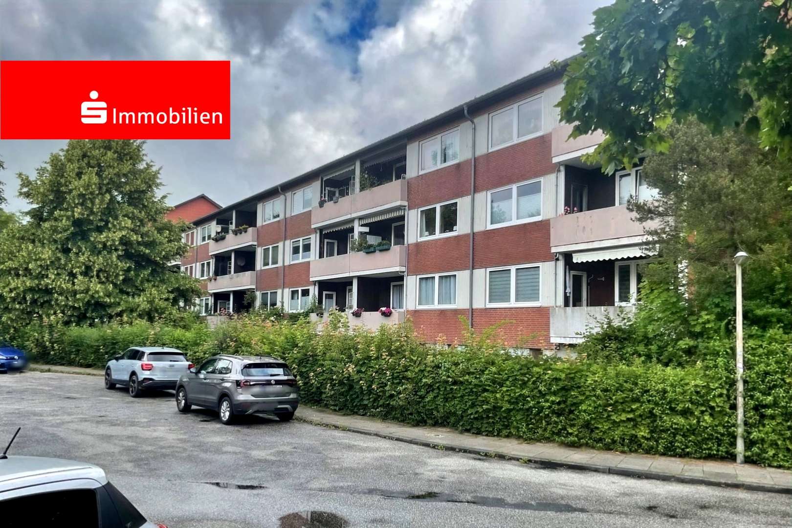 Strassenansicht Strassenansicht - Etagenwohnung in 24106 Kiel mit 72m² kaufen