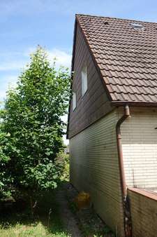 ... eingebunden ... eingebunden - Reihenendhaus in 24145 Kiel mit 58m² kaufen