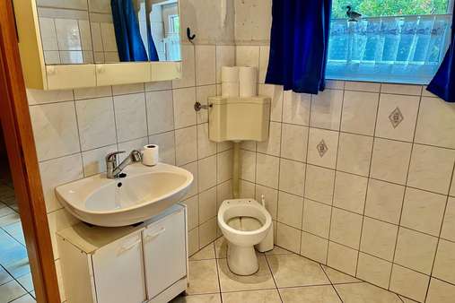 Badezimmer - Doppelhaushälfte in 24601 Wankendorf mit 73m² kaufen