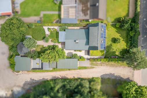 Vogelperspektive Vogelperspektive - Einfamilienhaus in 25585 Lütjenwestedt mit 145m² kaufen