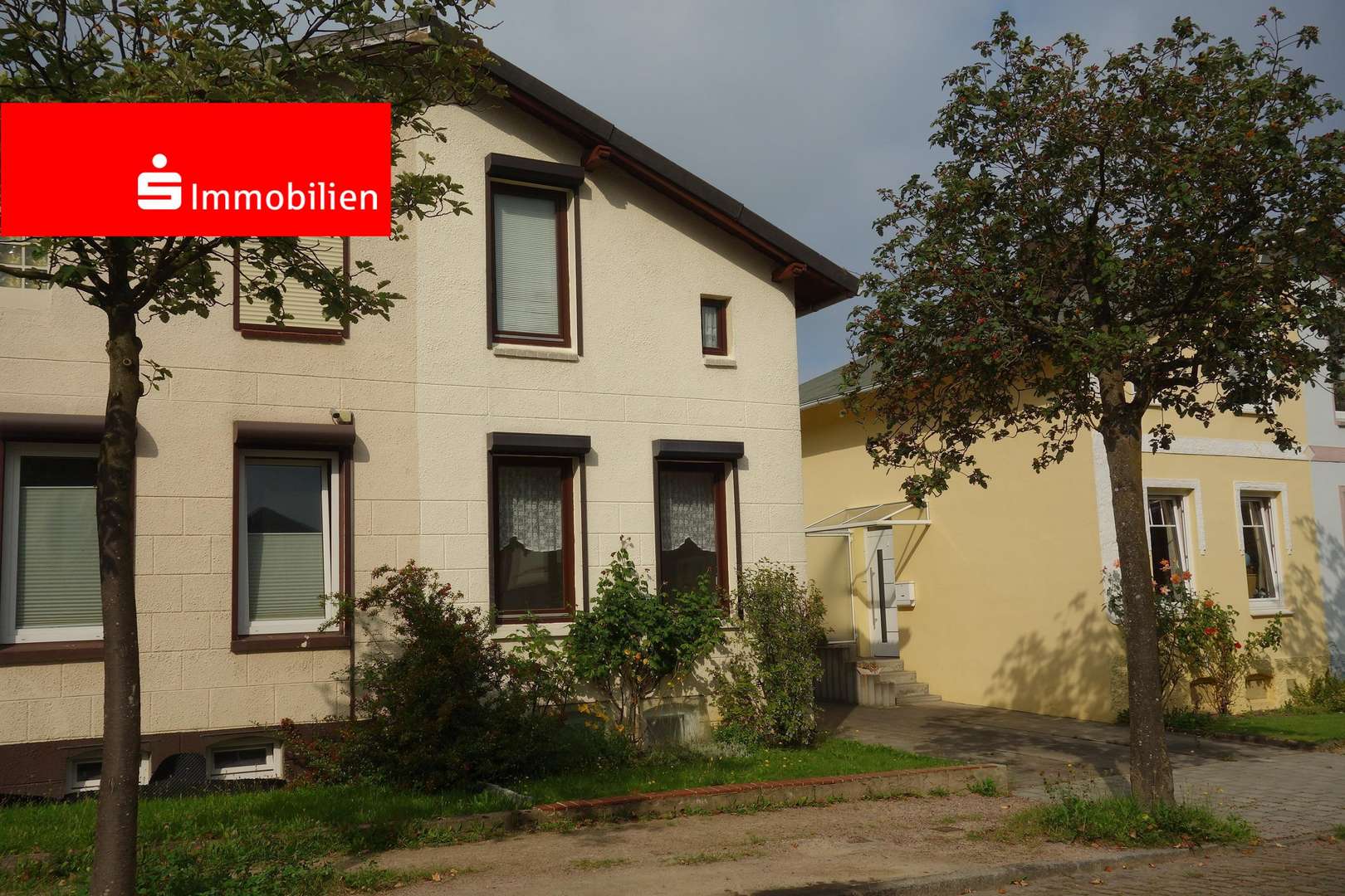 Doppelhaushälte in ... Doppelhaushälte in ... - Doppelhaushälfte in 24148 Kiel mit 75m² kaufen