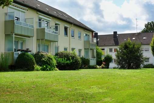 Ruhige, durchgrünte Lage - Etagenwohnung in 24145 Kiel mit 75m² kaufen