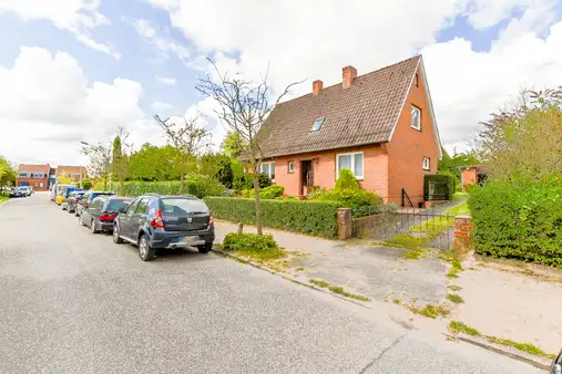 gemütliches Einfamilienhaus mit großem Garten