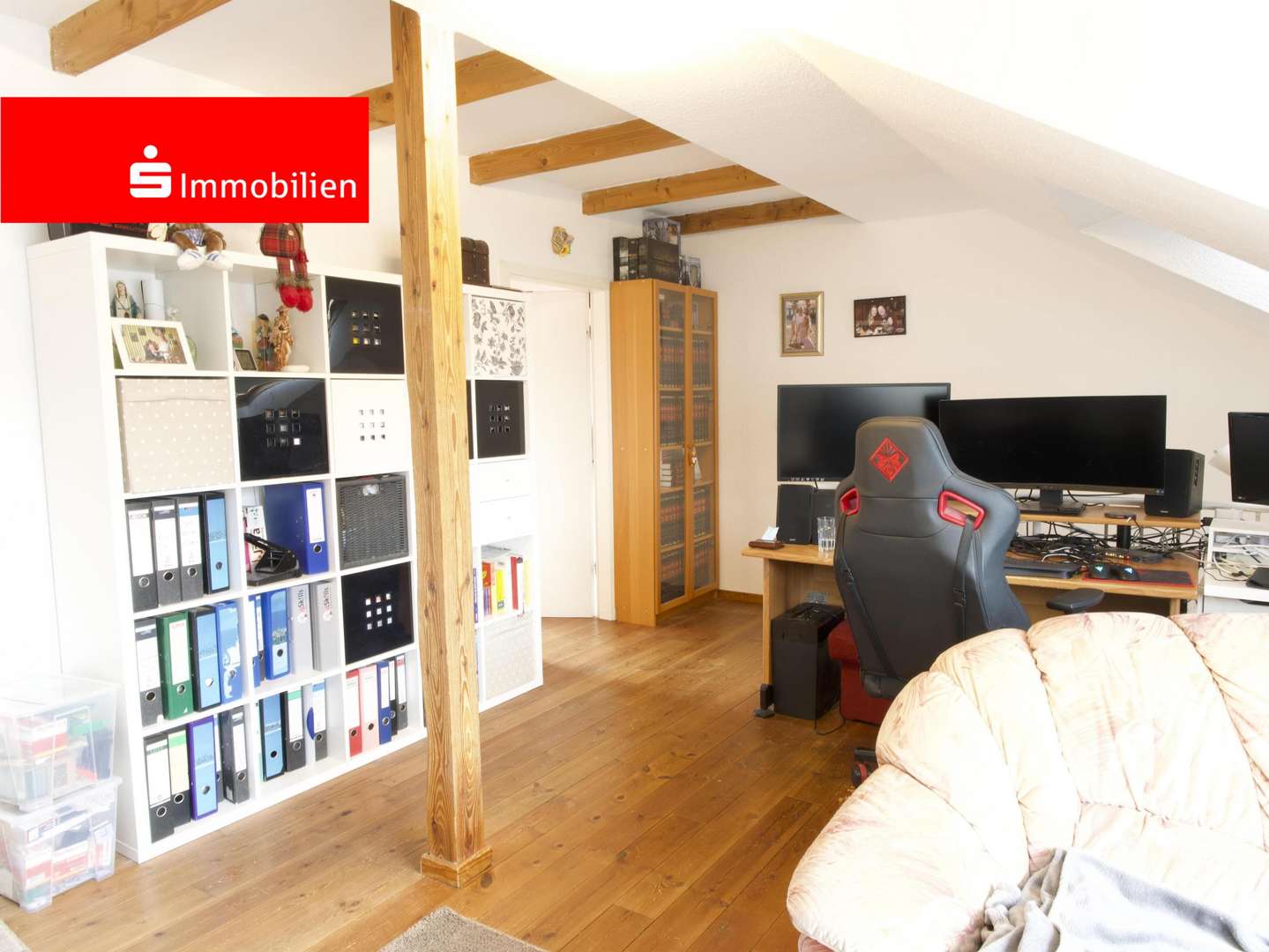 Wohnzimmer Wohnzimmer - Maisonette-Wohnung in 24103 Kiel mit 92m² kaufen