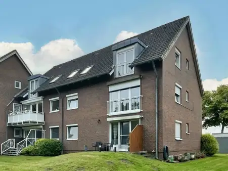 Vermietete Dachgeschosswohnung in NMS-Wittorf