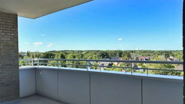 Blick vom Balkon Blick vom Balkon - Etagenwohnung in 24119 Kronshagen mit 94m² kaufen