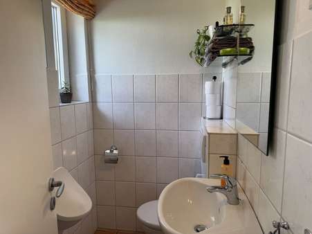 Gäste-WC Gäste-WC - Einfamilienhaus in 24536 Neumünster mit 107m² kaufen