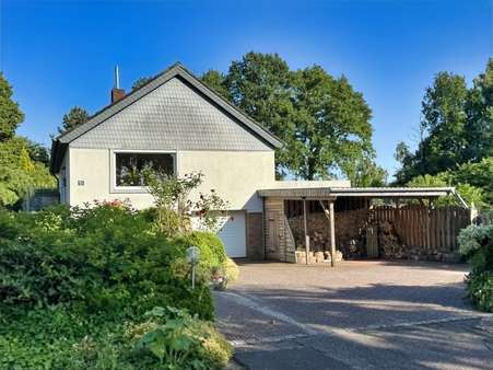 Straßenansicht Straßenansicht - Einfamilienhaus in 24536 Neumünster mit 98m² kaufen