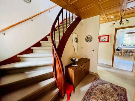 Diele - Einfamilienhaus in 25337 Elmshorn mit 100m² günstig kaufen