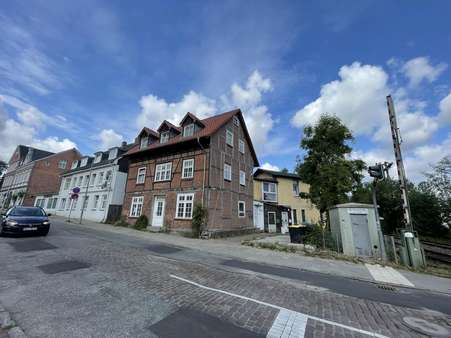 Ansicht - Mehrfamilienhaus in 23701 Eutin mit 190m² günstig kaufen