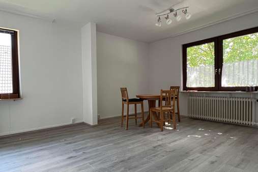 Wohnzimmer Obergeschoss - Mehrfamilienhaus in 22145 Hamburg mit 278m² als Kapitalanlage günstig kaufen