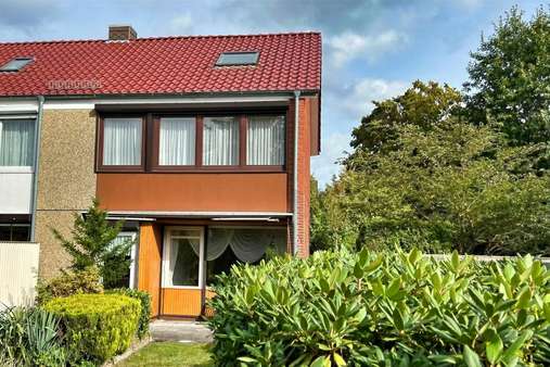 Blick aus dem Garten - Reihenendhaus in 22885 Barsbüttel mit 88m² kaufen