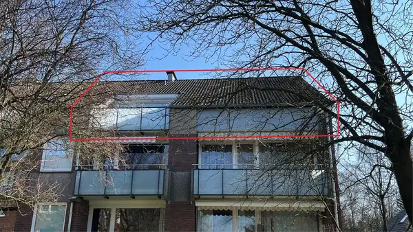 Große Dachgeschosswohnung mit Loggia!