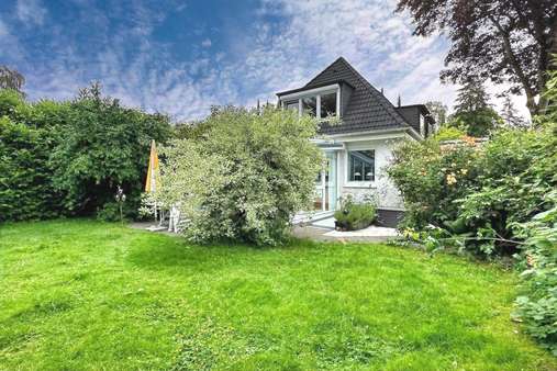 Garten Rückseite - Einfamilienhaus in 22149 Hamburg mit 199m² kaufen