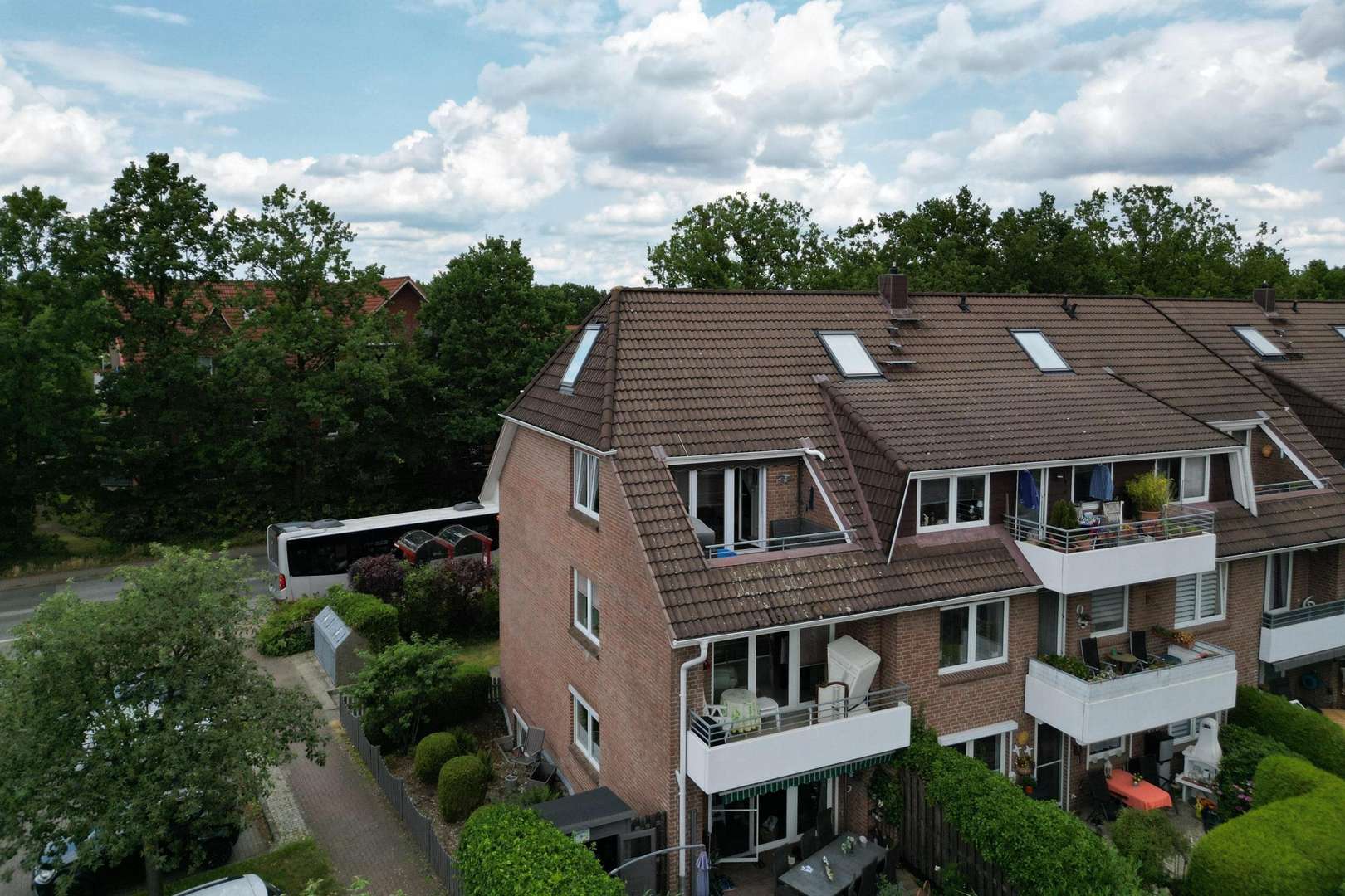 Außenansicht - Maisonette-Wohnung in 24558 Henstedt-Ulzburg mit 110m² kaufen