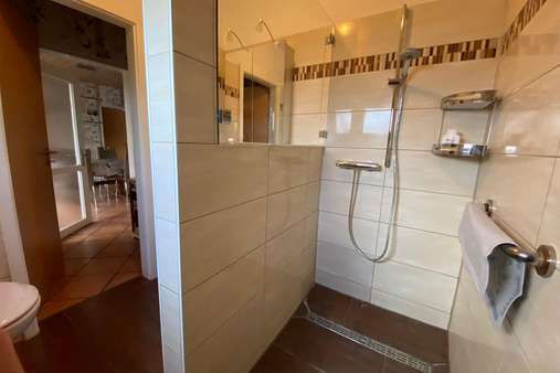 Badezimmer - Einfamilienhaus in 22889 Tangstedt mit 86m² kaufen