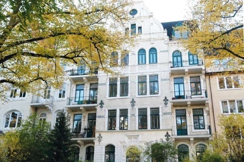 Straßenansicht - Etagenwohnung in 20144 Hamburg mit 216m² kaufen