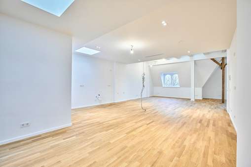 Küchen- und Wohnbereich - Etagenwohnung in 20144 Hamburg mit 216m² kaufen