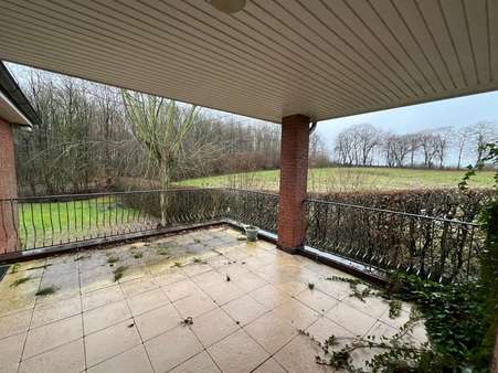 Terrasse mit Ausblick - Einfamilienhaus in 23623 Ahrensbök mit 126m² kaufen