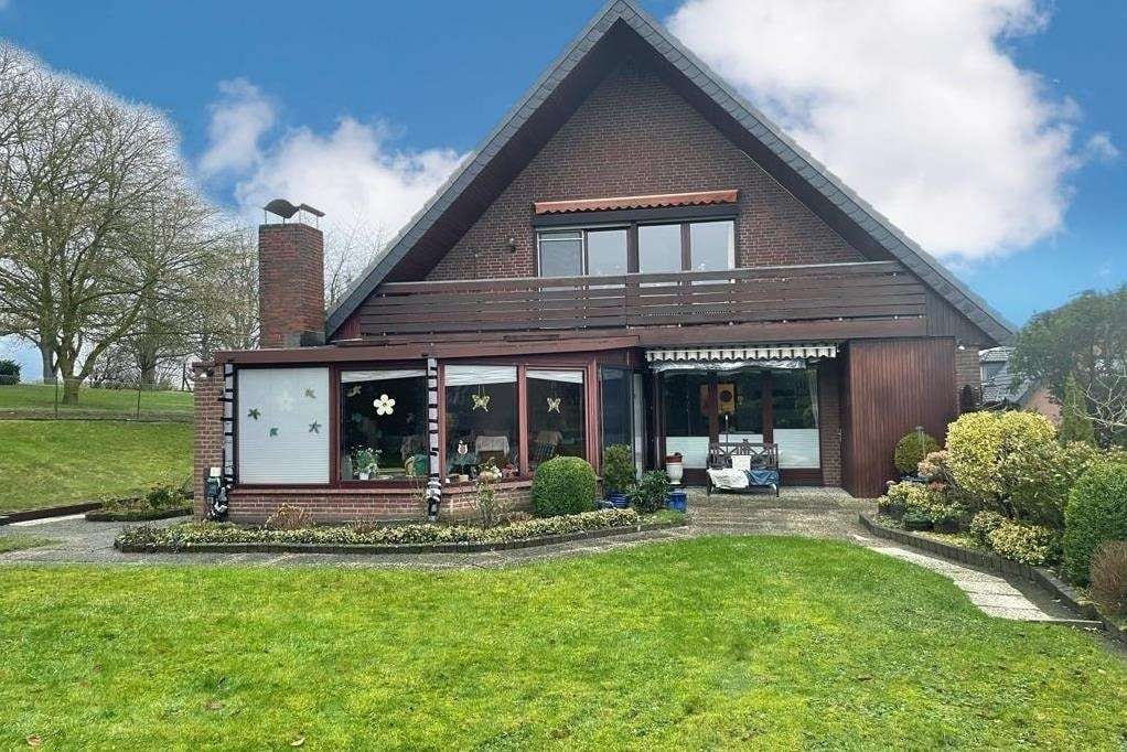 Grundstücksansicht - Einfamilienhaus in 23744 Schönwalde mit 190m² kaufen