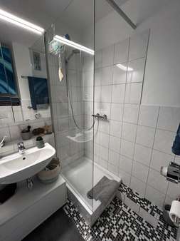 Badezimmer - Etagenwohnung in 24306 Plön mit 43m² kaufen